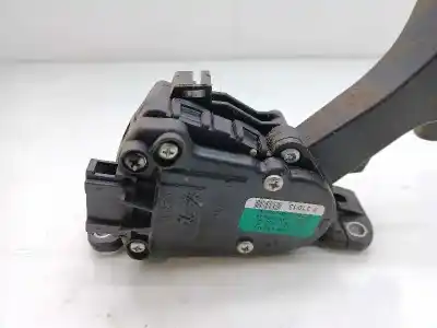 Second-hand car spare part accelerator pedal for volkswagen t5 transporter (7e) 2.0 tdi oem iam references 7e1721503c  
