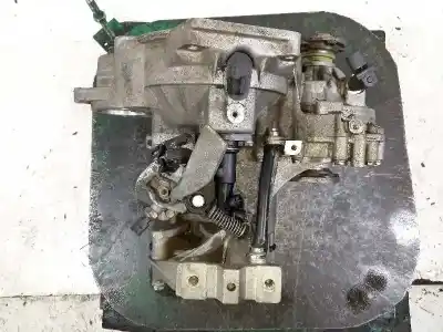 Автозапчастина б/у коробка передач для volkswagen new beetle (9c1/1c1) 1.6 посилання на oem iam euq 640629 01020