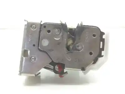 Second-hand car spare part front right door lock for fiat doblo active oem iam references 51975078  