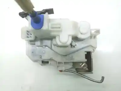 Second-hand car spare part front right door lock for fiat doblo active oem iam references 51975078  