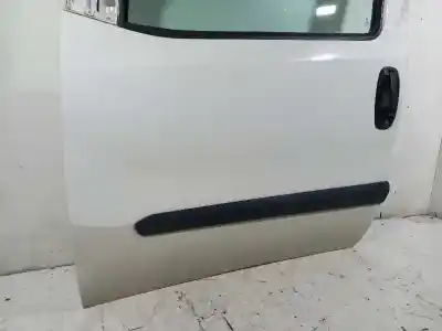 Second-hand car spare part left front door for opel combo d expression l1h1 oem iam references 95509348 95519594 95519345