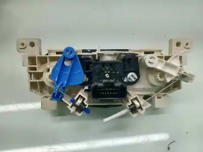 Автозапчастина б/у клімат-контроль для dacia sandero basis посилання на oem iam 275106105r 30080046 1308031