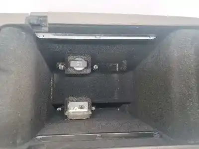 Автозапчасти б/у центральный подлокотник за lancia thema executive ссылки oem iam k68142222ab 1uv151l9ad 2264538