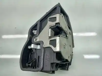 Peça sobressalente para automóvel em segunda mão fechadura da porta dianteira direita por bmw x3 e83 referências oem iam 7202146