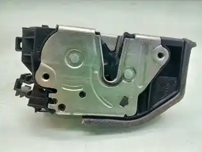 Second-hand car spare part front right door lock for bmw x3 e83 oem iam references 7202146  