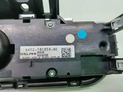 Автозапчасти б/у аудиосистема / радио cd за land rover discovery 4 3.0 td v6 cat ссылки oem iam ah2218c858be lr020188 ah4215000af