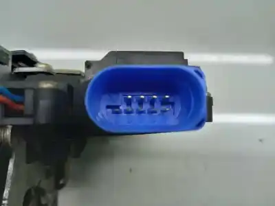 Автозапчасти б/у замок левой передней двери за volkswagen caddy ka/kb (2k) life ссылки oem iam 3d1837015ap  3d1837015