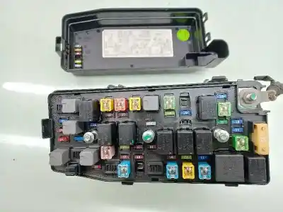Second-hand car spare part fuse box unit for chevrolet captiva 2.2 vcdi ltz oem iam references 96627219  95471068