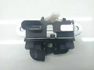 Pièce détachée automobile d'occasion COFFRE / SERRURE DE PORTE pour SEAT ALTEA XL (5P5)  Références OEM IAM 5P8827505C  
