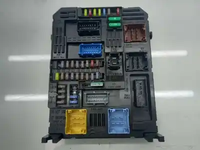 Автозапчасти б/у БЛОК РЕЛЕ/ПРЕДОХРАНИТЕЛЕЙ за CITROEN C4 CACTUS  ссылки OEM IAM 1635126380 28550129 981985128001