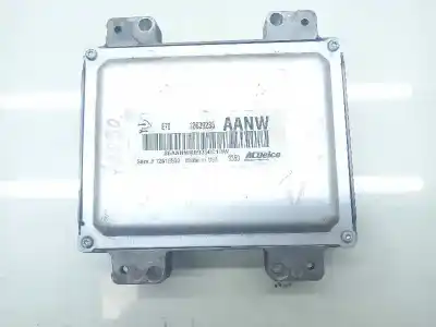 Автозапчасти б/у блок управления двигателем за opel astra j lim. sport ссылки oem iam 12692200 12639235 12616532