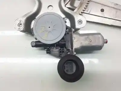 Автозапчастина б/у регулятор скла заднього правого для toyota rav 4 (a3) executive посилання на oem iam 6980342040  8572035140