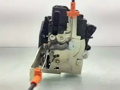 Second-hand car spare part left front door lock for jaguar xe portfolio oem iam references t2h17432  gx6a21813cb