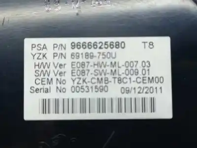 Peça sobressalente para automóvel em segunda mão quadrante por peugeot 5008 active referências oem iam 9810462780 69189750u 9666625680