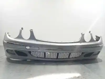 Pièce détachée automobile d'occasion le pare-choc avant pour mercedes-benz clase e (w211) berlina e 270 cdi (211.016) références oem iam a2118800040  