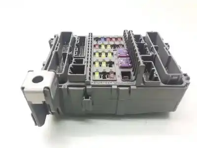Second-hand car spare part fuse box unit for honda accord tourer (cw) 2.2 dtec cat oem iam references 38210tl4e21  lt4g211