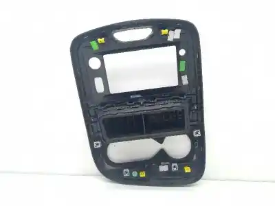 Pezzo di ricambio per auto di seconda mano modanatura per renault clio iv grandtour dynamique riferimenti oem iam 682608371r  