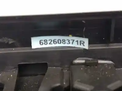Pezzo di ricambio per auto di seconda mano modanatura per renault clio iv grandtour dynamique riferimenti oem iam 682608371r  
