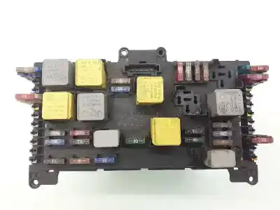 Gebrauchtes Autoersatzteil relais sicherungskasten multifunktionsrelais zum mercedes-benz vito autobús (w639) 111 cdi (639.701 639.703 639.705) oem-iam-referenzen a6395450401 a6395450501 a6395450201
