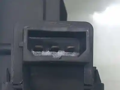 Автозапчастина б/у замок багажника / ворот для audi a4 avant (8e) 2.0 tdi посилання на oem iam 8p4827505d  8p4827505b