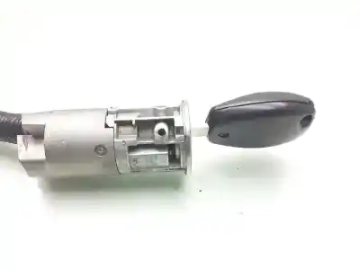 Second-hand car spare part ignition switch for opel vivaro furgón/combi (07.2006 =>) furgón l1h1 2.9t edition oem iam references 93196549  
