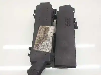 Автозапчасти б/у блок реле/предохранителей за jeep cherokee (kj) 2.8 crd 4x4 ссылки oem iam p56050751ah  a0gs0285m0070