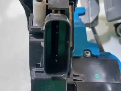 Second-hand car spare part rear left door lock for kia cee´d concept oem iam references 81410a2100  