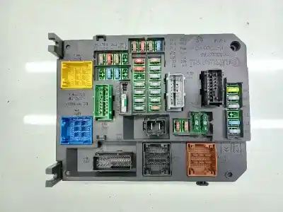 Автозапчасти б/у блок реле/предохранителей за citroen c4 lim. collection ссылки oem iam 6580yr