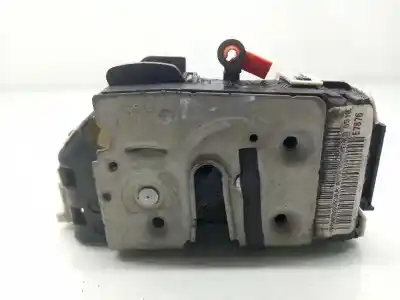 Second-hand car spare part left front door lock for dodge journey 2.0 crd oem iam references 4589693aa  p04589693aa