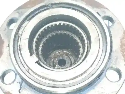 Pièce détachée automobile d'occasion moyeu de roue pour hyundai galloper ii (jk-01) 2.5 td intercooler références oem iam hb403300  