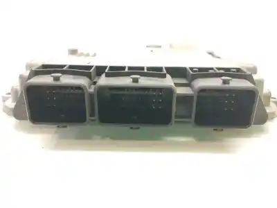 Автозапчастина б/у ебу контролер двигуна для opel vivaro * посилання на oem iam 8200546983 0281011529 , 8200051608 8200546983