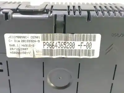 Peça sobressalente para automóvel em segunda mão quadrante por citroen c4 picasso exclusive referências oem iam 6103kv 281203249 9664365280