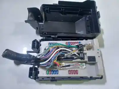 Second-hand car spare part fuse box unit for infiniti fx fx30d s premium oem iam references 284b71by0a  284b71by0a