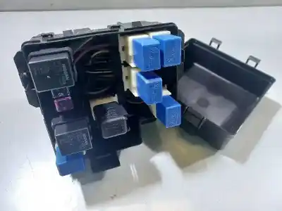 Second-hand car spare part fuse box unit for infiniti fx fx30d s premium oem iam references   