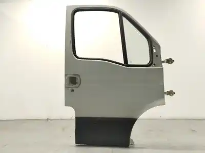 Автозапчасти б/у дверь передняя правая за iveco daily v furgón 29s13, 29l13, 35c13, 35s13, 40c13, 40s13 ссылки oem iam 99969025