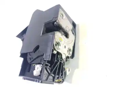 Peça sobressalente para automóvel em segunda mão fechadura da porta dianteira direita por dacia sandero stepway referências oem iam 805026816rf  