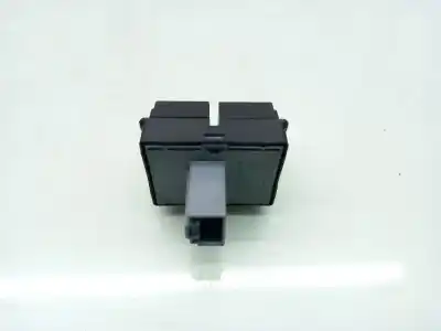 Peça sobressalente para automóvel em segunda mão botão / interruptor elevador vidro dianteiro esquerdo por volkswagen caddy iii monospace (2kb, 2kj, 2cb, 2cj) 1.6 tdi referências oem iam 1k3959857c  1k3959857b