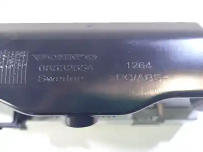 Автозапчасти б/у gps-навигационная система за volvo v40 fastback (525) d2 ссылки oem iam 31438296  7505800045