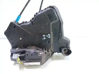 Автозапчастина б/у замок передніх дверей лівий для toyota auris (_e15_) 1.4 d-4d (nde150_) посилання на oem iam 6904002210  