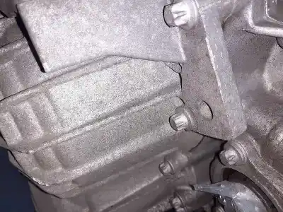 Peça sobressalente para automóvel em segunda mão caixa de velocidades por opel astra j lim. sport referências oem iam m32 55487503 41761a 0fam0 55566511 55579780