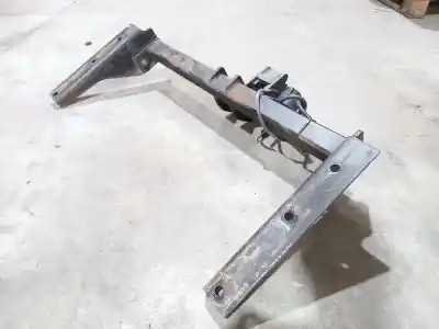 Автозапчастина б/у приціпний приціп для jeep cherokee (kj) 2.8 crd 4x4 посилання на oem iam a50x 001024 jc006d