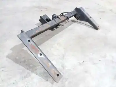 Автозапчастина б/у приціпний приціп для jeep cherokee (kj) 2.8 crd 4x4 посилання на oem iam a50x 001024 jc006d