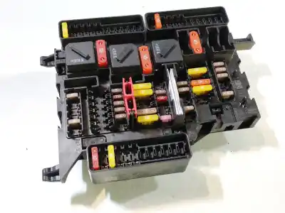 Second-hand car spare part fuse box unit for bmw 2 active tourer (f45) 218 i oem iam references  9270356 9270355