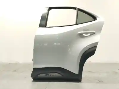 Pezzo di ricambio per auto di seconda mano PORTA POSTERIORE SINISTRA per TOYOTA YARIS CROSS (MXP_)  Riferimenti OEM IAM 67004K2020  