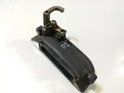 Pièce détachée automobile d'occasion poignée de porte avant gauche pour volkswagen transporter iv autobús (70b, 70c, 7db, 7dk, 70j, 70k, 7dc, 7 2.5 tdi syncro références oem iam 701837205  701837209