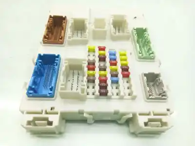 Second-hand car spare part fuse box unit for ford focus iii 1.6 tdci oem iam references dm5t140014vaa dv6t14a073be 