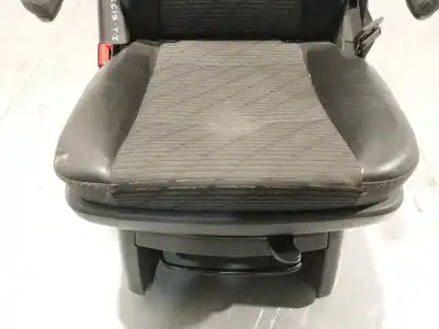 Автозапчасти б/у средняя задняя сиденья за vw multivan v (7hm, 7hn, 7hf, 7ef, 7em, 7en) 1.9 tdi ссылки oem iam   