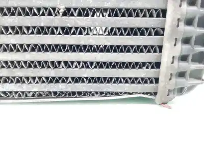 Second-hand car spare part intercooler for vw multivan v (7hm, 7hn, 7hf, 7ef, 7em, 7en) 1.9 tdi oem iam references 7e0145804c  7e0145804a