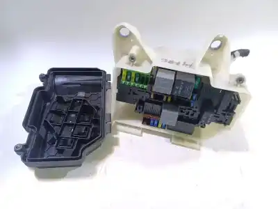 Second-hand car spare part fuse box unit for mercedes clase c t-model (s205) c 220 bluetec / d (205.204) oem iam references   a2055402328