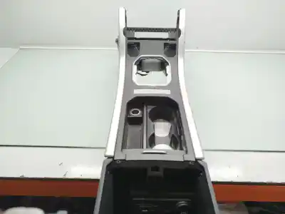 Second-hand car spare part center console for land rover range rover evoque (l538) 2.0 d 4x4 oem iam references   bj3204569aa
